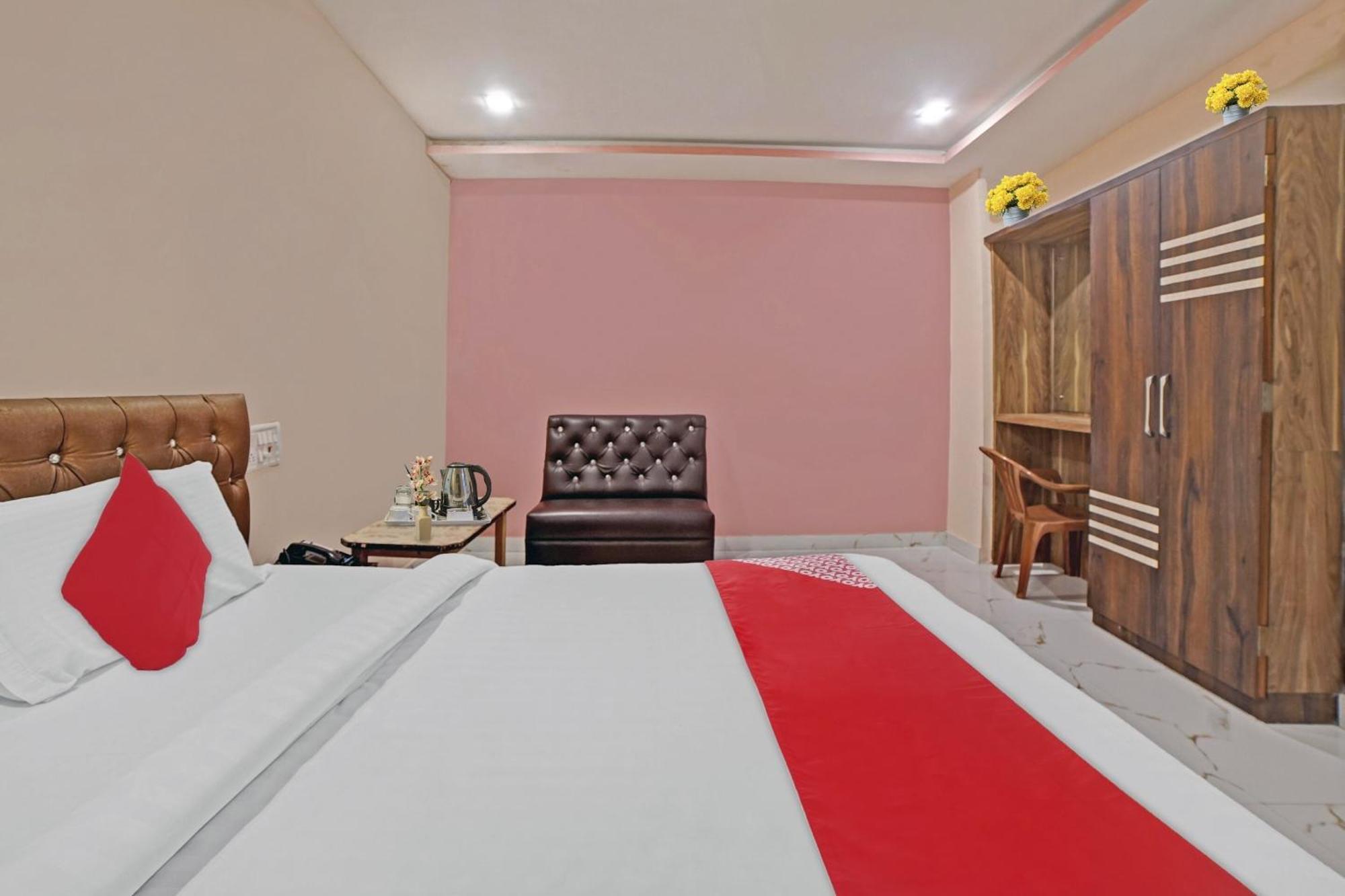 Hotel O Sandeep Rāipur Exterior foto